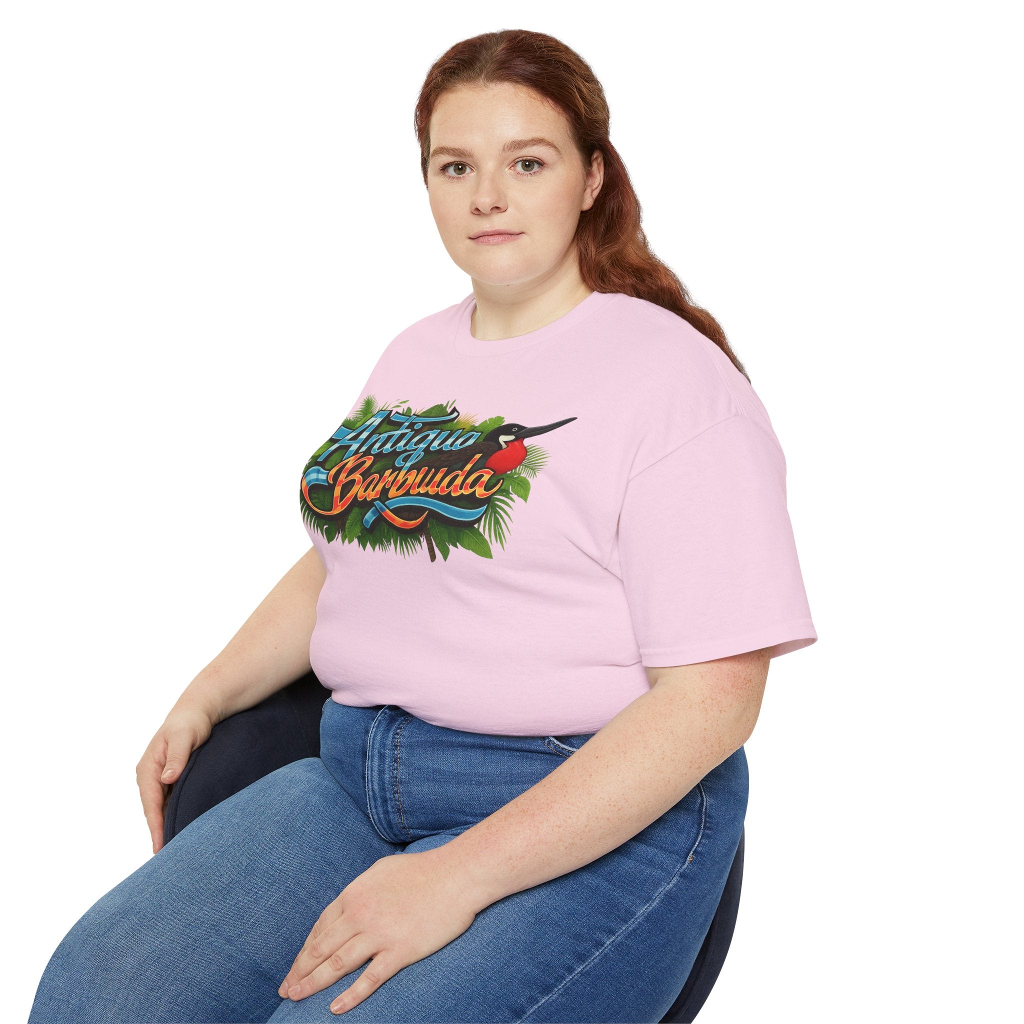 Camiseta con salpicaduras de color de Antigua y Barbuda