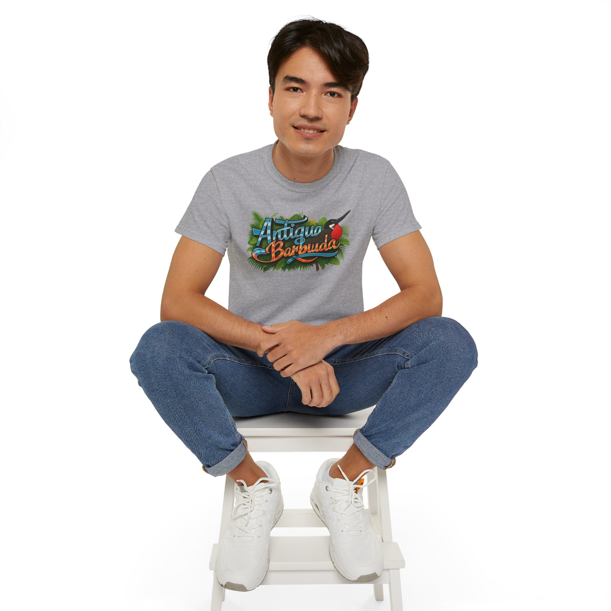 Camiseta con salpicaduras de color de Antigua y Barbuda